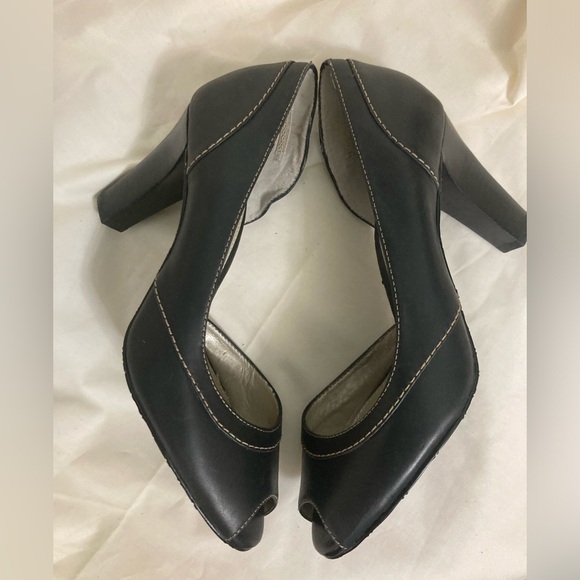 LIZ CLAIBORNE Peep Toe Pumps Size 7 NWOT - Picture 7 of 8